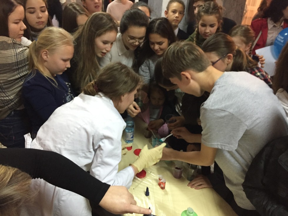 ������� ������ ����������� ��������� � ��������