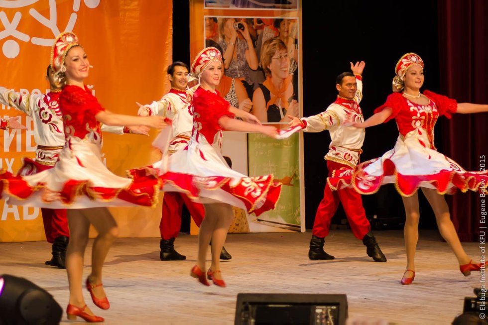 Всероссийский фестиваль школьных учителей в Елабуге Всероссийский фестиваль школьных учителей в Елабуге