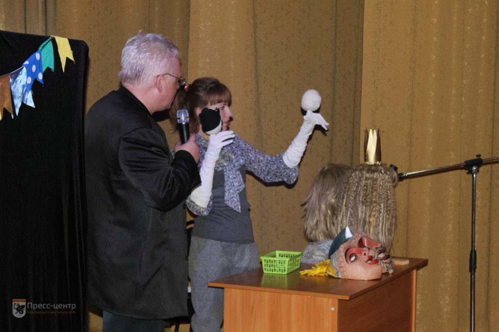 The University for 'why-askers' begins a new season