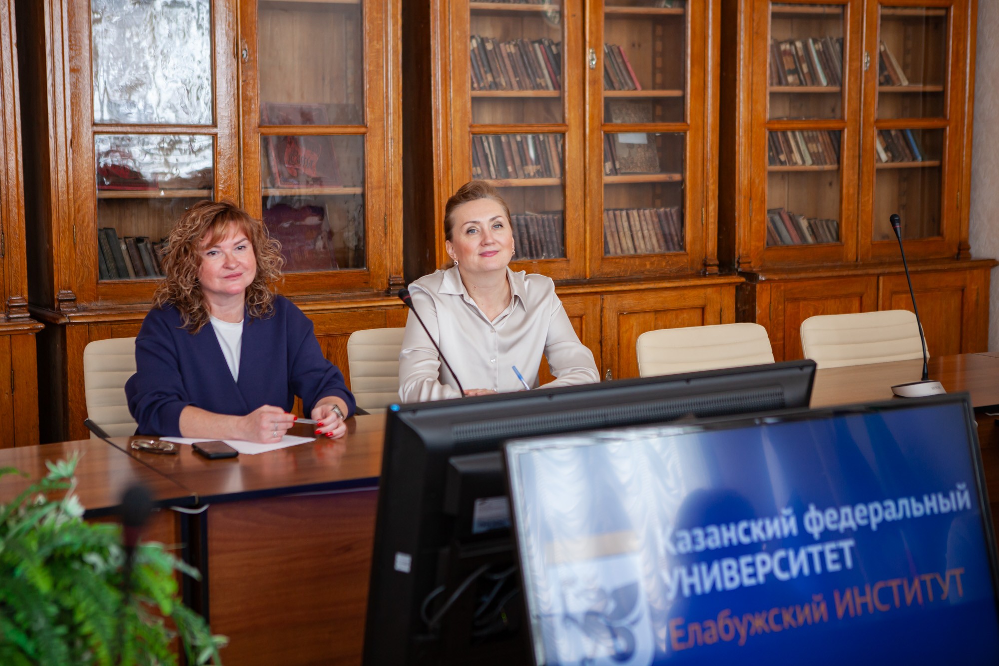 Университетская школа делится опытом с ТГУ Университетская школа делится опытом с ТГУ