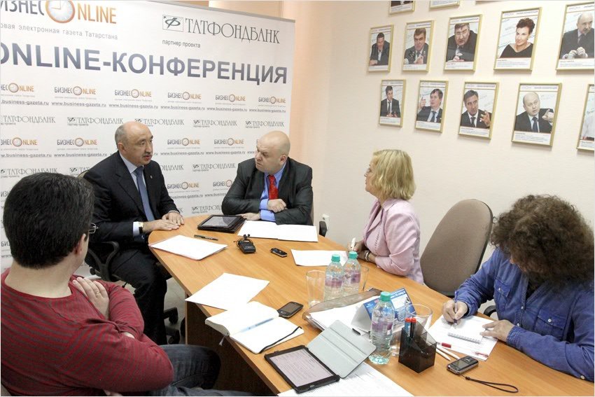 �����-����.