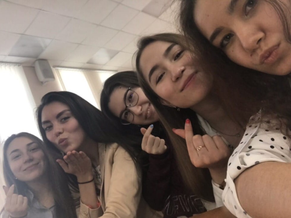 Команда КФУ заняла 2 место на городской студенческой олимпиаде по английскому языку Команда КФУ заняла 2 место на городской студенческой олимпиаде по английскому языку