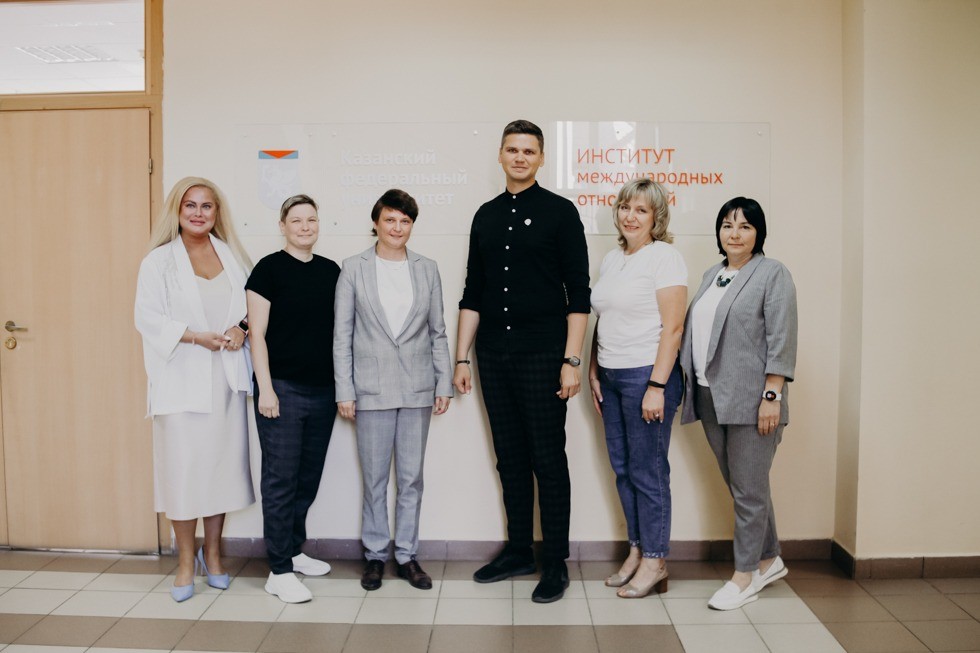 ИМО КФУ запускает новые образовательные проекты для школьников на базе казанской гимназии №20 'Гармония' ИМО КФУ запускает новые образовательные проекты для школьников на базе казанской гимназии №20 'Гармония'