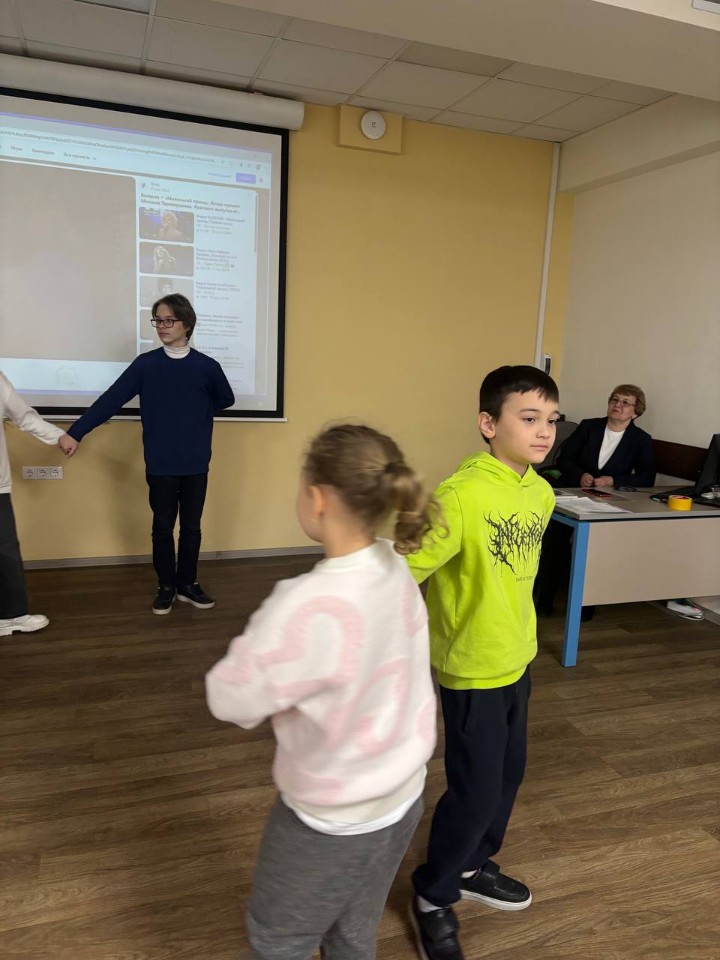 ������� ����� ��� '������' ���������� ������� � ������  �  �������� ������ ��� ����� ���������� ,������� �����, ������, �������, ��������, ���������, �������, ��������, ��������� �����, ���� ������