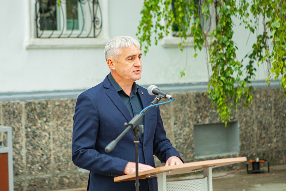 ���������� � �������� ����������� ��������� ������� ������� � ������������� ������������