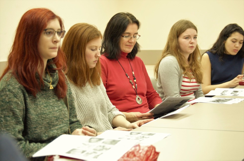 В Институте международных отношений, истории и востоковедения продолжаются встречи с австрийскими студентами. В Институте международных отношений, истории и востоковедения продолжаются встречи с австрийскими студентами.