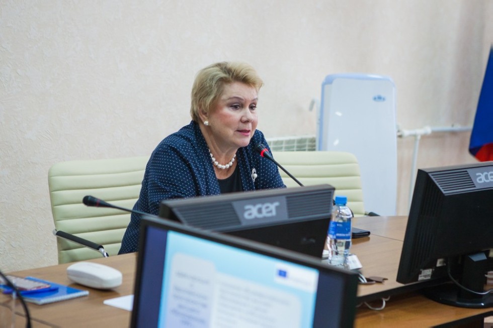 В Елабужском институте КФУ состоялась встреча с директором национального офиса Erasmus+ в России Ольгой Олейниковой В Елабужском институте КФУ состоялась встреча с директором национального офиса Erasmus+ в России Ольгой Олейниковой