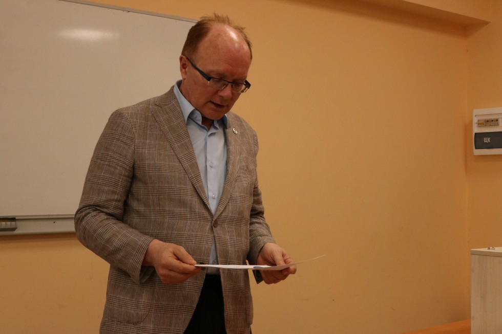 �������� ���� ������ ������������� �� ����� ������� ��� �������� �� ������ ��������� ������ �����������