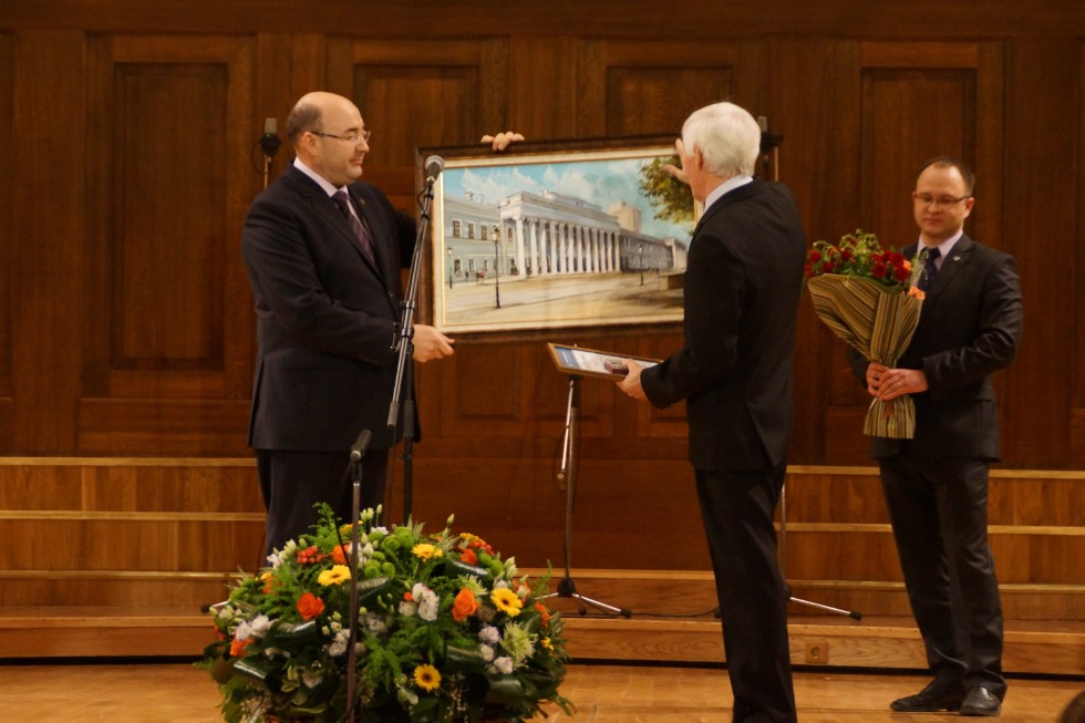 ��������� ����� ����� ��������