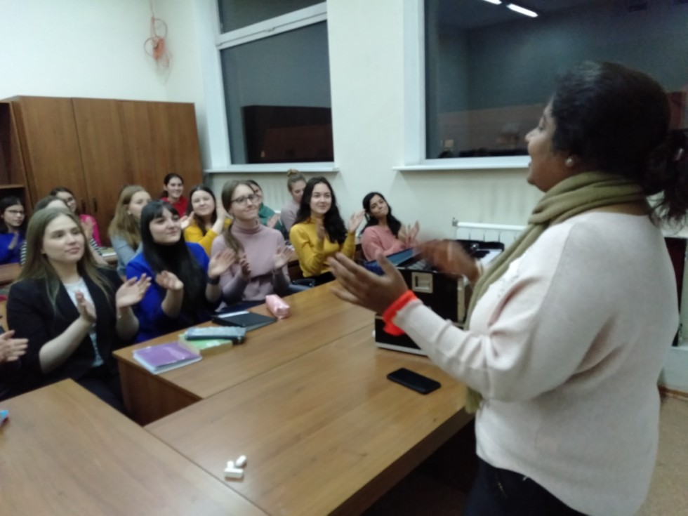 Мастер-классы по индийскому искусству Мастер-классы по индийскому искусству