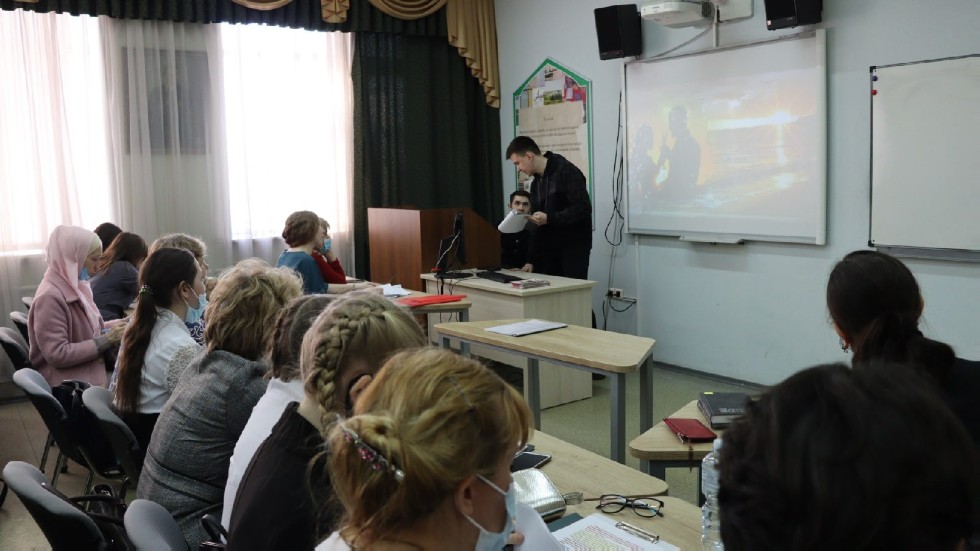 ДОСТОЙНАЯ СМЕНА ДОСТОЙНАЯ СМЕНА