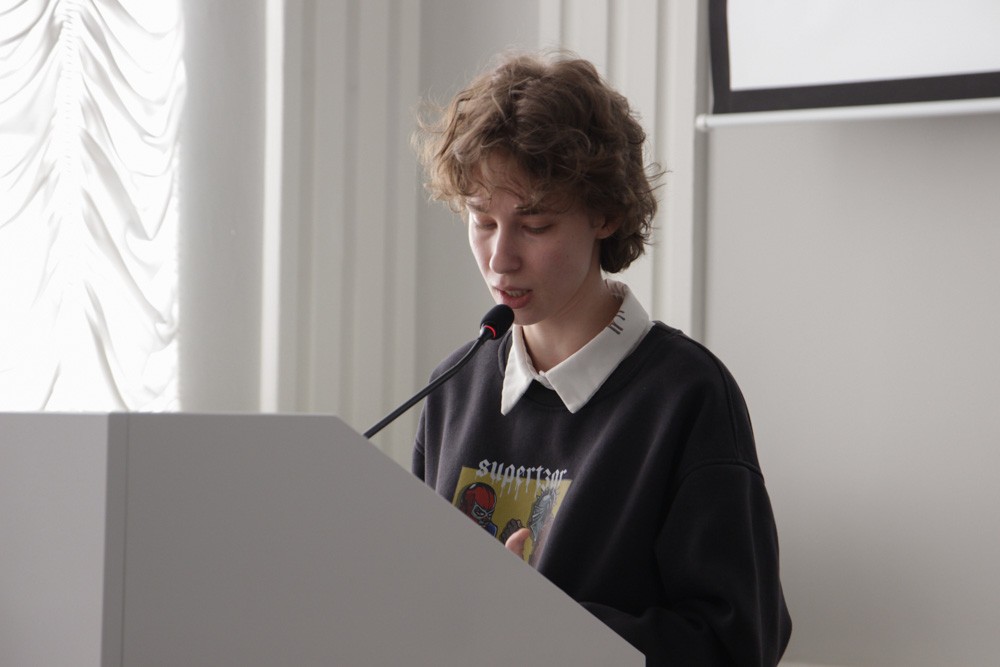 Конкурс на лучшую научно-исследовательскую работу студентов ЕИ КФУ Конкурс на лучшую научно-исследовательскую работу студентов ЕИ КФУ