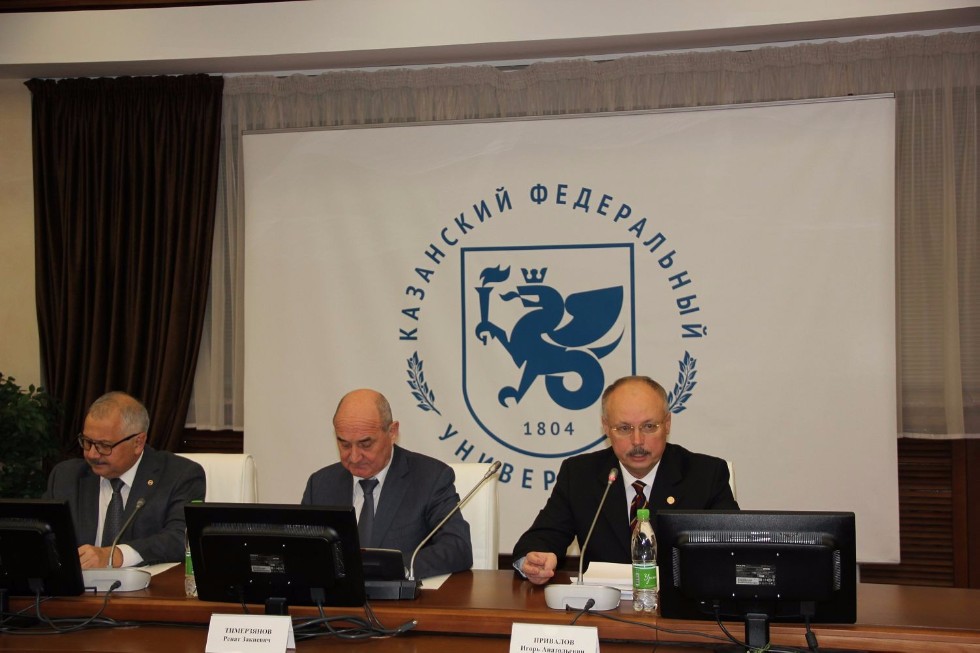 В ВШГМУ состоялся практический модуль для слушателей Малой академии государственного управления в Республике Татарстан В ВШГМУ состоялся практический модуль для слушателей Малой академии государственного управления в Республике Татарстан