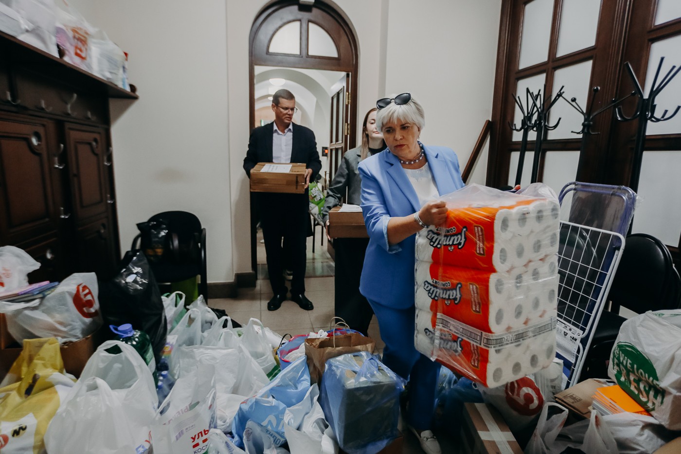 Гум помощь Гум помощь