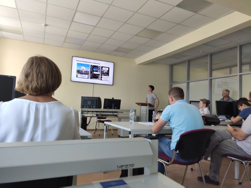 Защиты выпускных квалификационных работ на кафедре астрономии и космической геодезии КФУ Защиты выпускных квалификационных работ на кафедре астрономии и космической геодезии КФУ