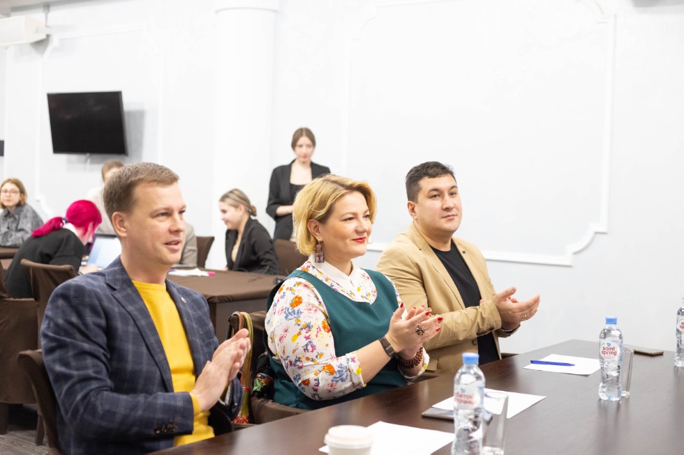 Сотрудники кафедры антропологии и этнографии приняли экспертное участие в кейс-чемпионате 'Исток' Сотрудники кафедры антропологии и этнографии приняли экспертное участие в кейс-чемпионате 'Исток'