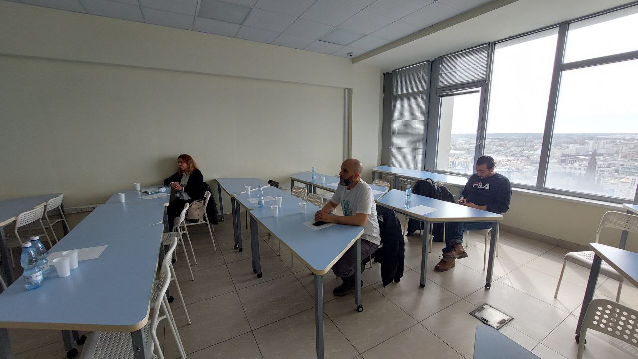 ���� ����� � ��������� ���������-����������� ���� � �������� ������������