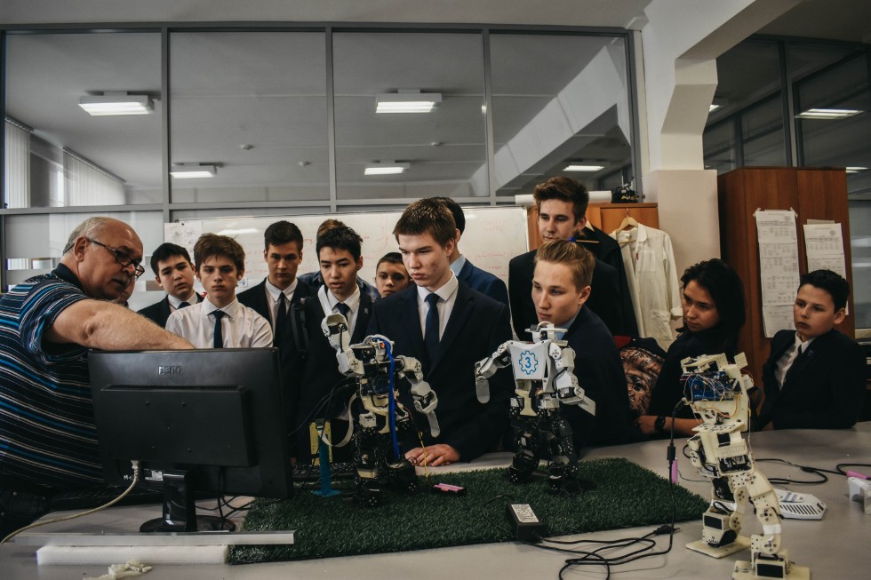 ����� ��������� ���� ������������� 