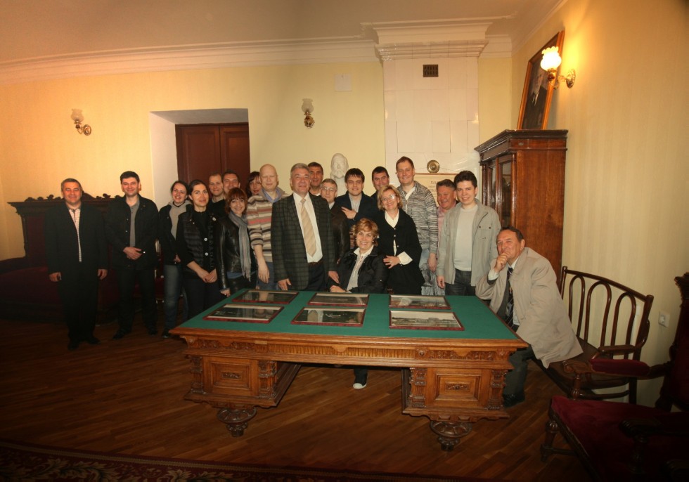 С юбилеем, Наиль Абдуллович! С юбилеем, Наиль Абдуллович!