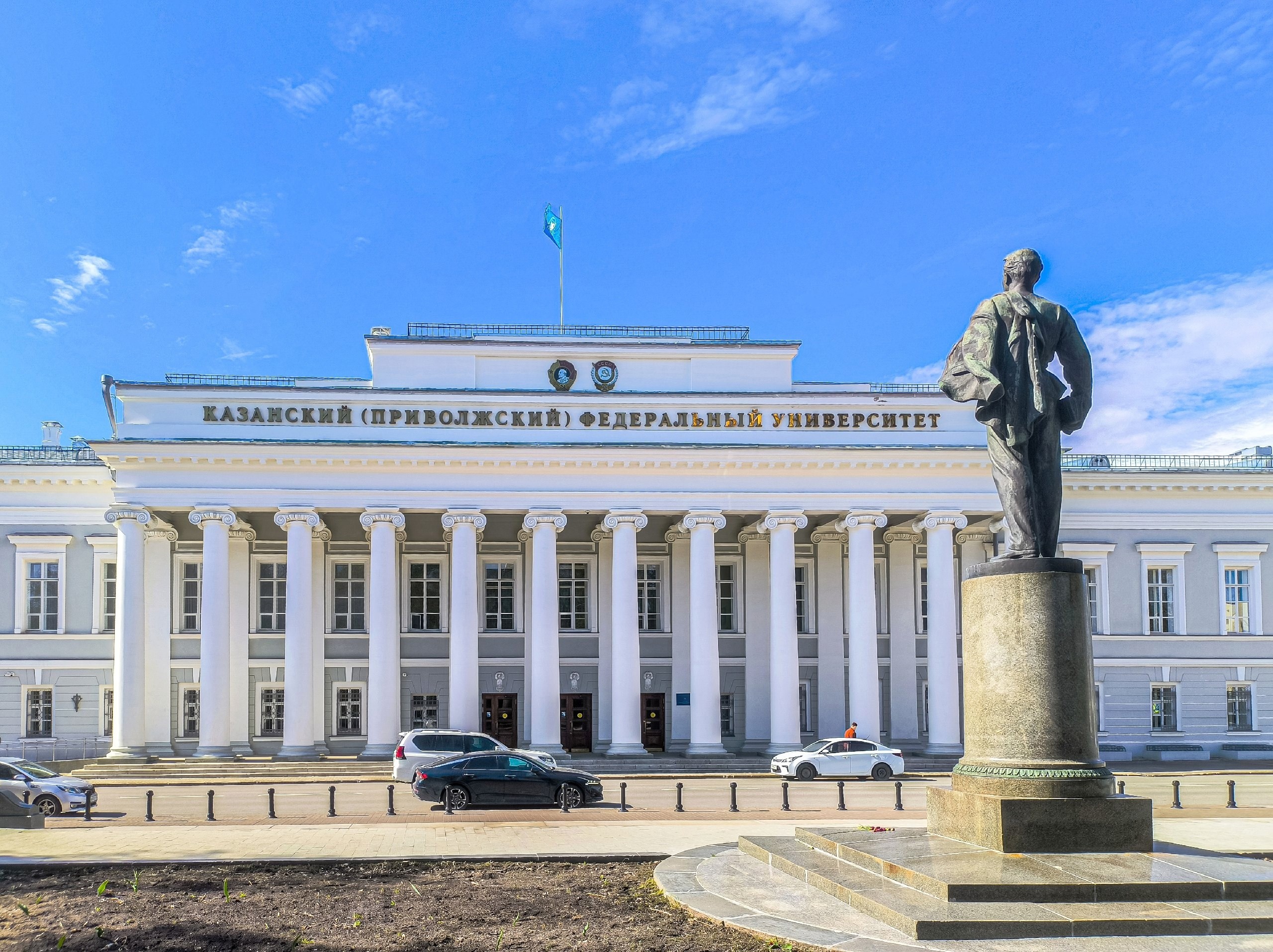 ������ ������� ��������� ��� ���