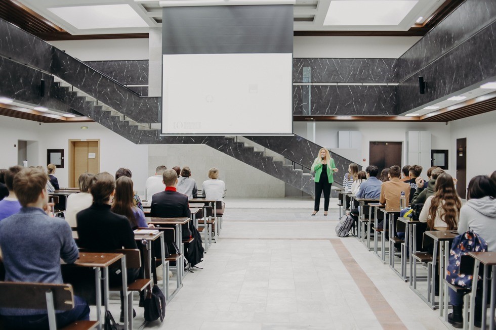 ��������������� ���������� ��������� �� �������