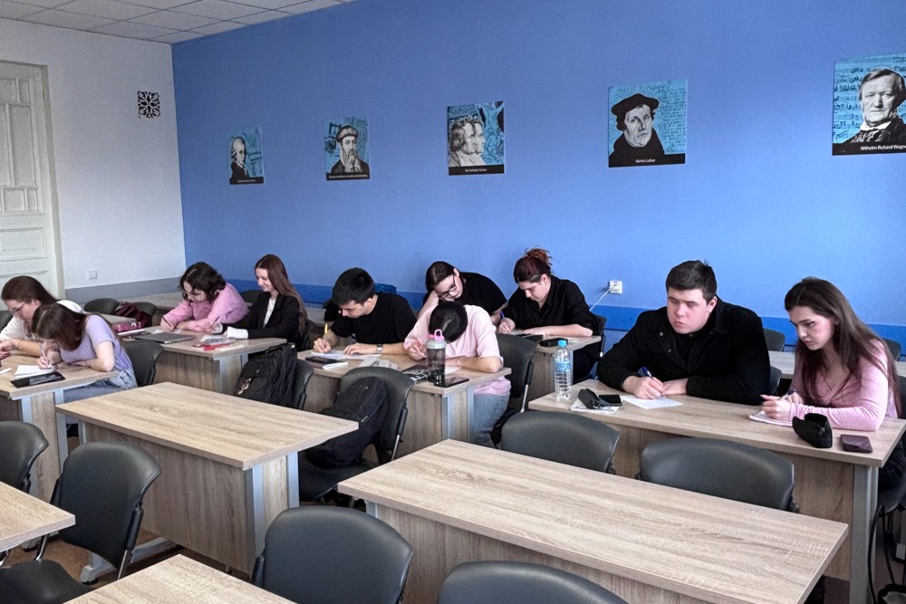 Всероссийская открытая акция 'Tolles Diktat' Всероссийская открытая акция 'Tolles Diktat'