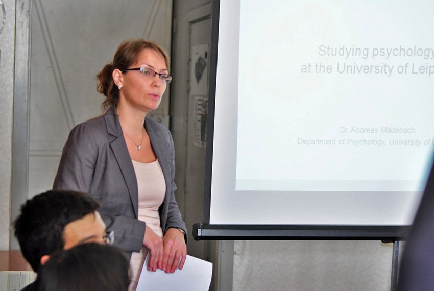 ����� �����