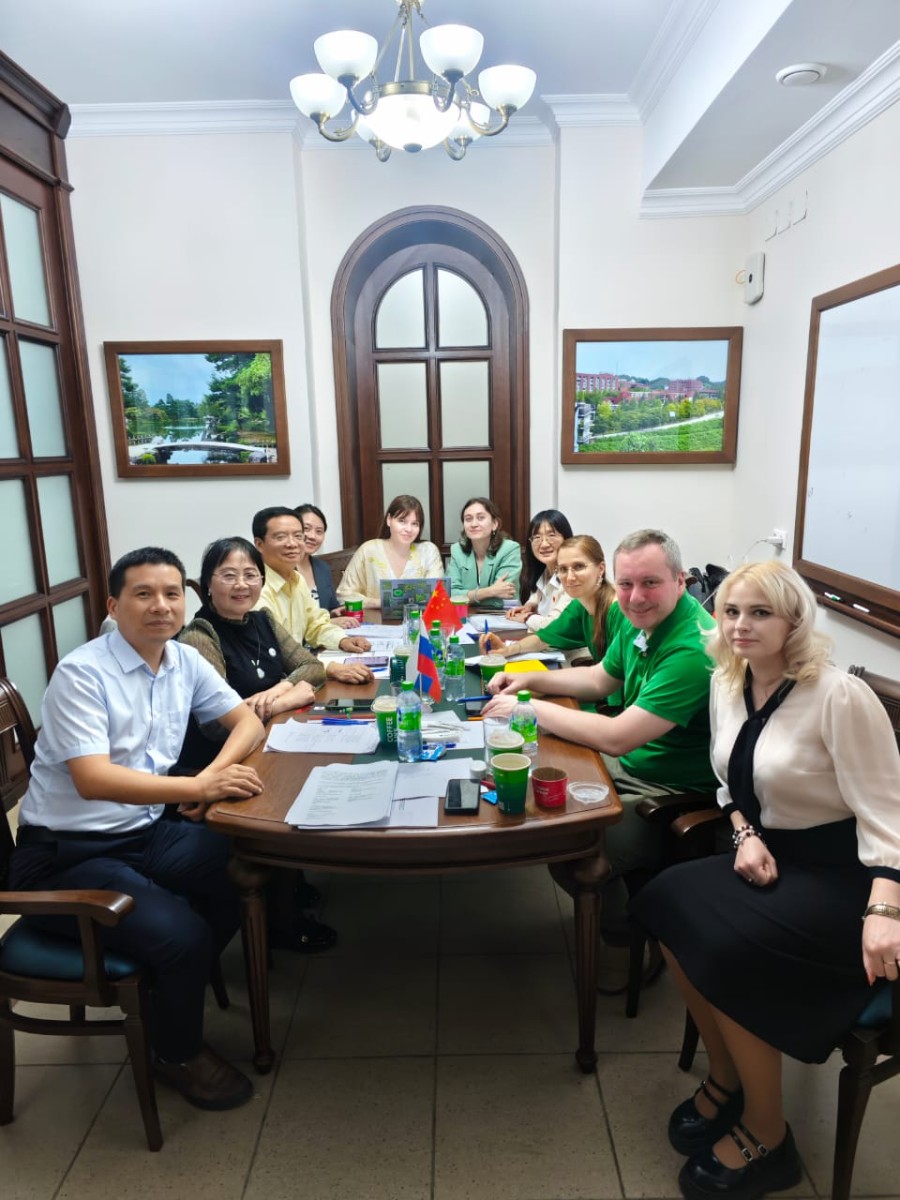 ������������ ����� ��������� ����������� ��������������� ������������ � ��������� �����������