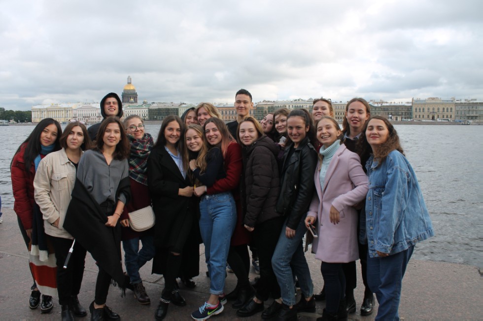 ������ ������������� ������ ��� �������� ����� �����-���������