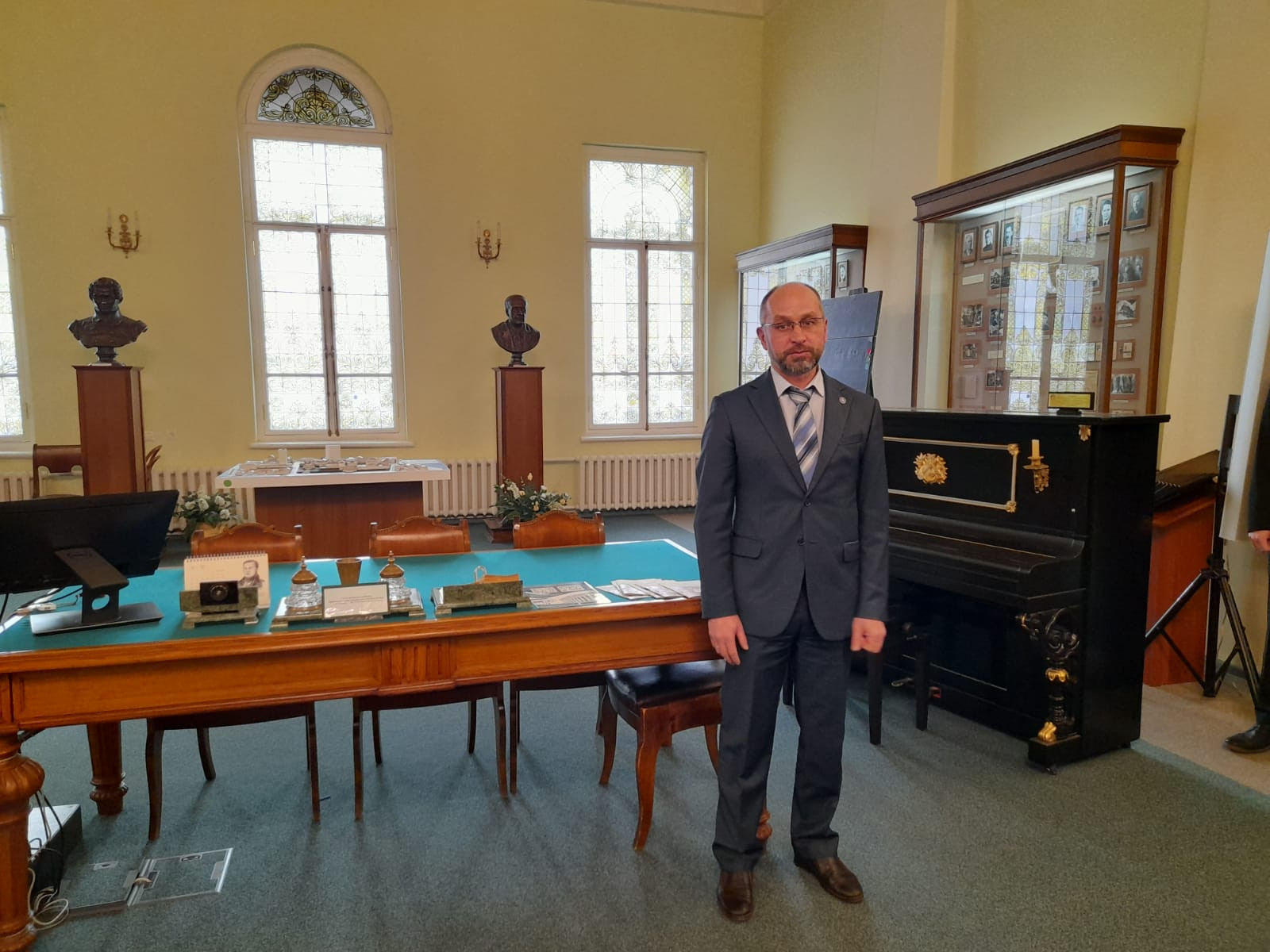 Ученые вузов Республики Узбекистан завершили стажировку в Институте психологии и образования КФУ Ученые вузов Республики Узбекистан завершили стажировку в Институте психологии и образования КФУ