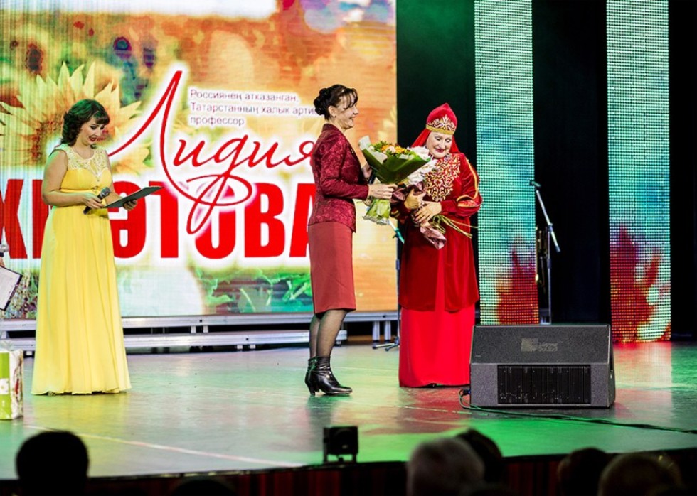 Все началось с судьбоносной песни 'Золотая рыбка' Все началось с судьбоносной песни 'Золотая рыбка'