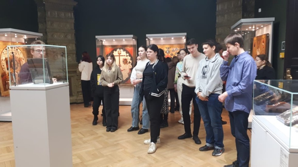 Экскурсия в Государственном музее изобразительных искусств Республики Татарстан
