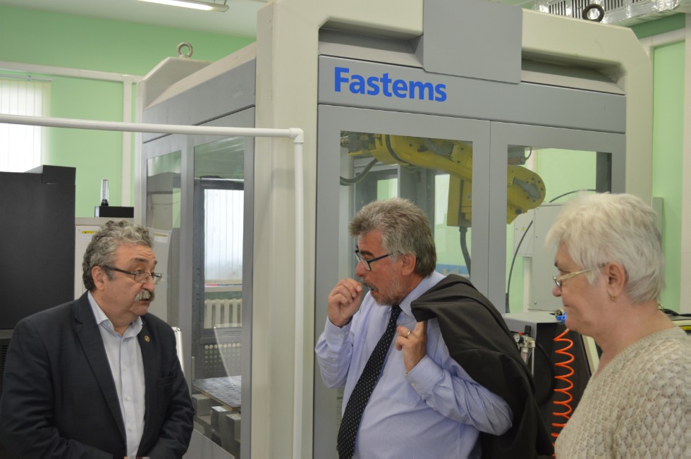 2 ���� ���������� �������� ��� �������� ��������� �� ������������� ������ ����� ���� ������� � ��������� �������� ����� ������ ������ ������������ ��.������� ������ (�������)