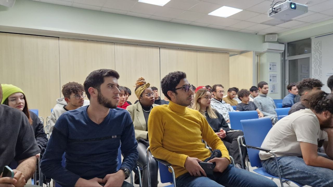 ������� � ������������