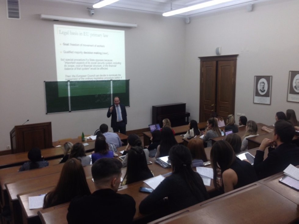 ����� ����������� ����������� �� � ������ ���������������� ������������ - ������ ���������� ���������� ������������ ���� �������� � ���