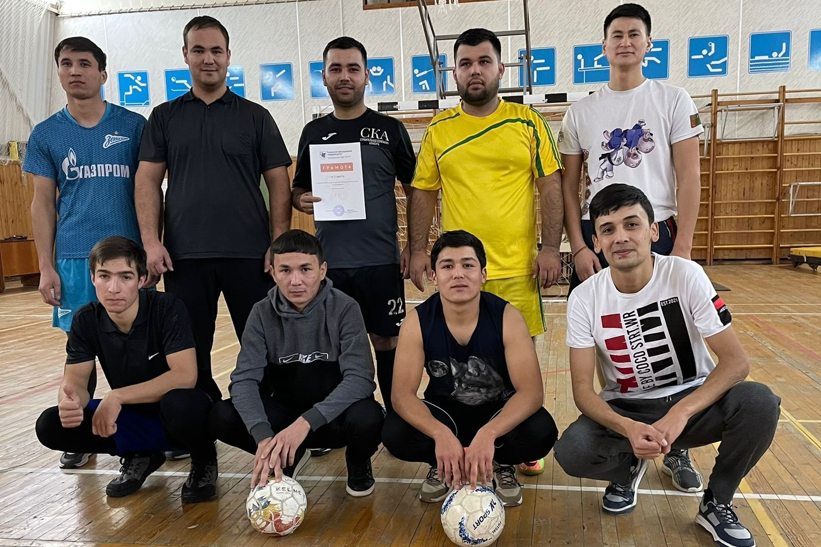 В Елабужском институте КФУ прошли соревнования по мини-футболу В Елабужском институте КФУ прошли соревнования по мини-футболу