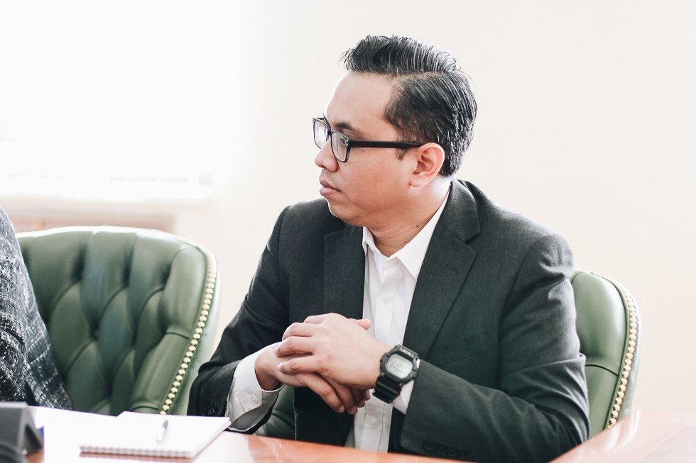 Visits by Ambassador of Indonesia Wahid Supriyadi and Lord Waverley