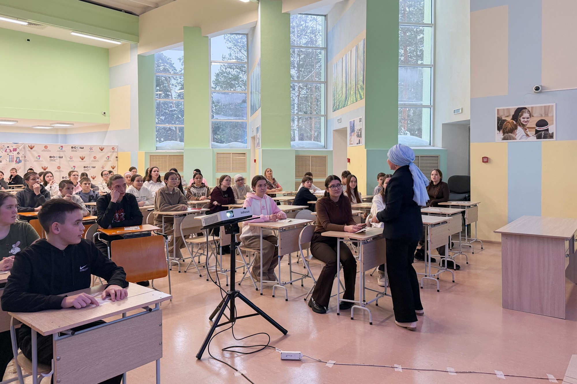 Доцент Елабужского института КФУ вошла в состав жюри республиканской олимпиады по татарской литературе Доцент Елабужского института КФУ вошла в состав жюри республиканской олимпиады по татарской литературе