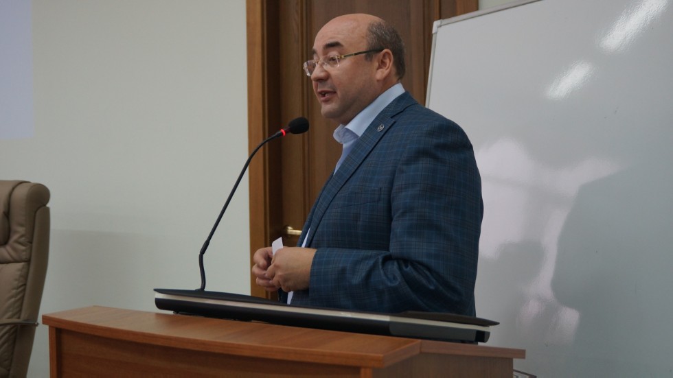 Встреча дизайнеров с руководителями 'Таткнгиздата' Встреча дизайнеров с руководителями 'Таткнгиздата'