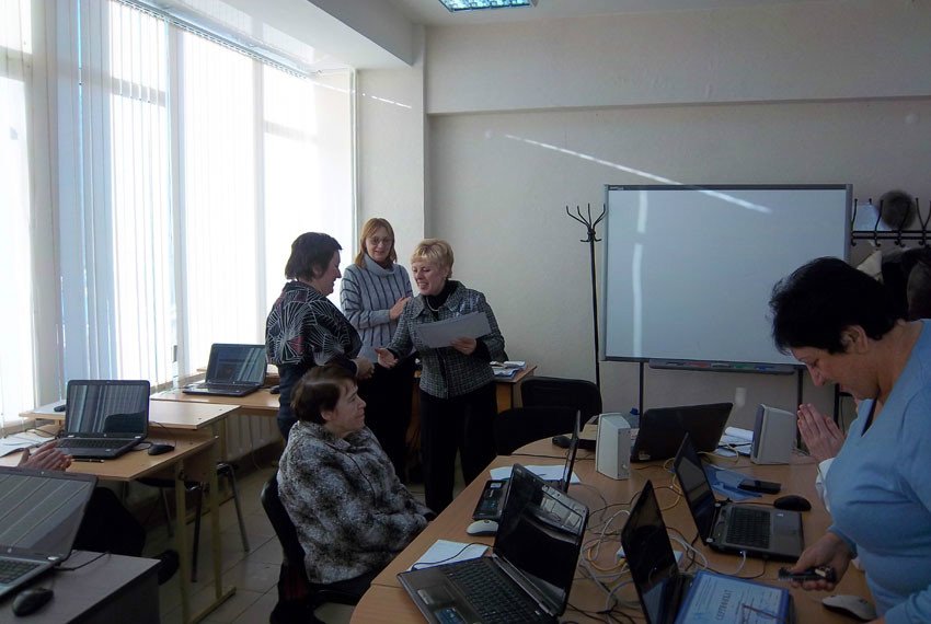 ����������� �������� ������������� ������ �������������� ������ � LMS MOODLE