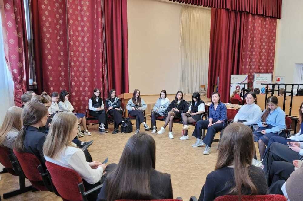 Образовательный интенсив и психологические тренинги личностного самоопределения для обучающихся психолого-педагогических классов в Бугульме Образовательный интенсив и психологические тренинги личностного самоопределения для обучающихся психолого-педагогических классов в Бугульме