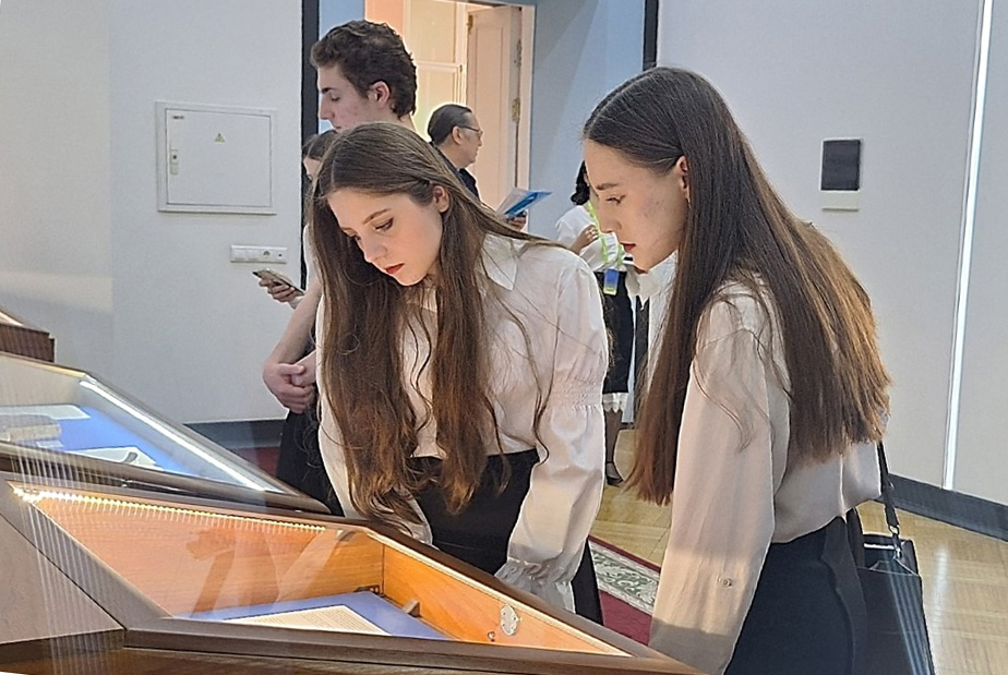 '����� �������� ����: ��������� ������ � ������'