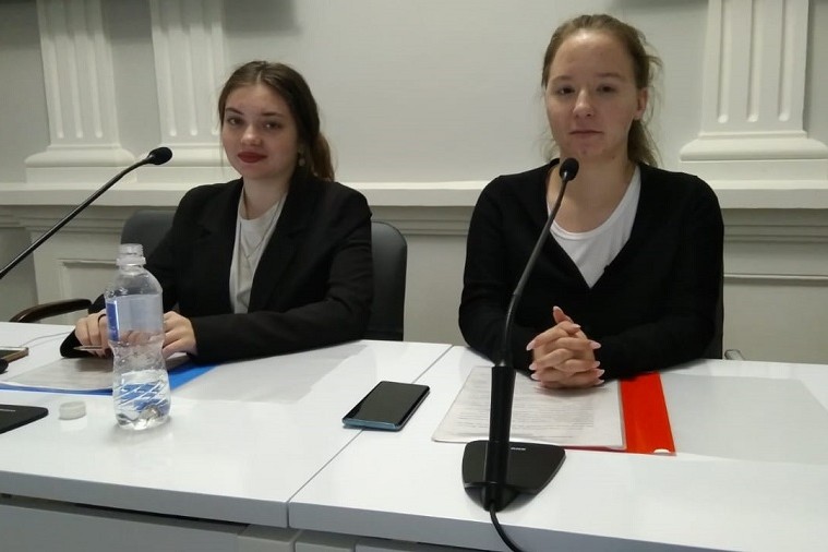 Преподаватели и студенты Елабужского института приняли участие в межрегиональном исследовании 'Современное детство: штрихи к автопортрету' Преподаватели и студенты Елабужского института приняли участие в межрегиональном исследовании 'Современное детство: штрихи к автопортрету'