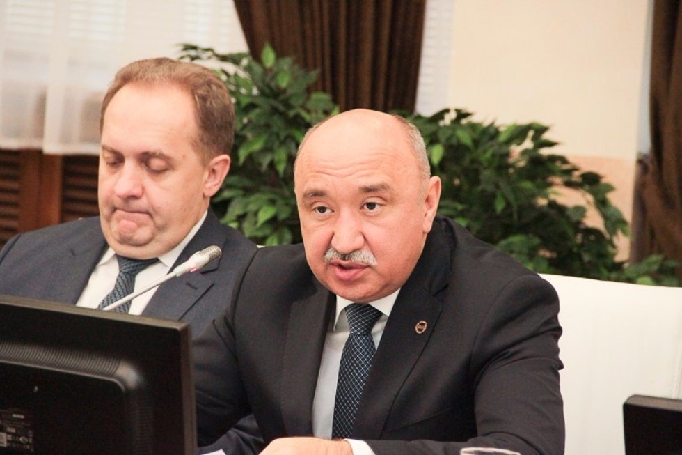 Family and Higher Education: Where Is the Common Ground