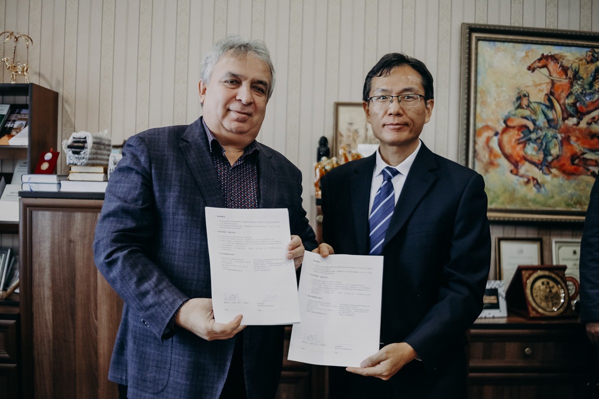 КФУ и Институт истории естественных наук Китайской академии наук обсудили направления сотрудничества КФУ и Институт истории естественных наук Китайской академии наук обсудили направления сотрудничества