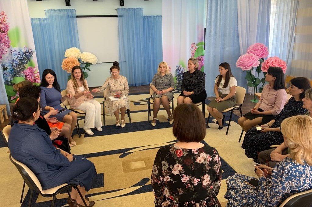 Практико-ориентированная направленность курсов повышения квалификации преподавателей Кыргызско- Узбекского Международного университета им. Б. Сыдыкова Практико-ориентированная направленность курсов повышения квалификации преподавателей Кыргызско- Узбекского Международного университета им. Б. Сыдыкова