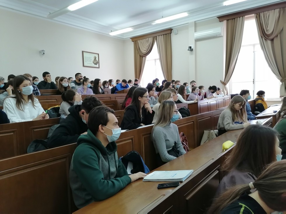 Встречу работодателей со студентами первого курса Встречу работодателей со студентами первого курса