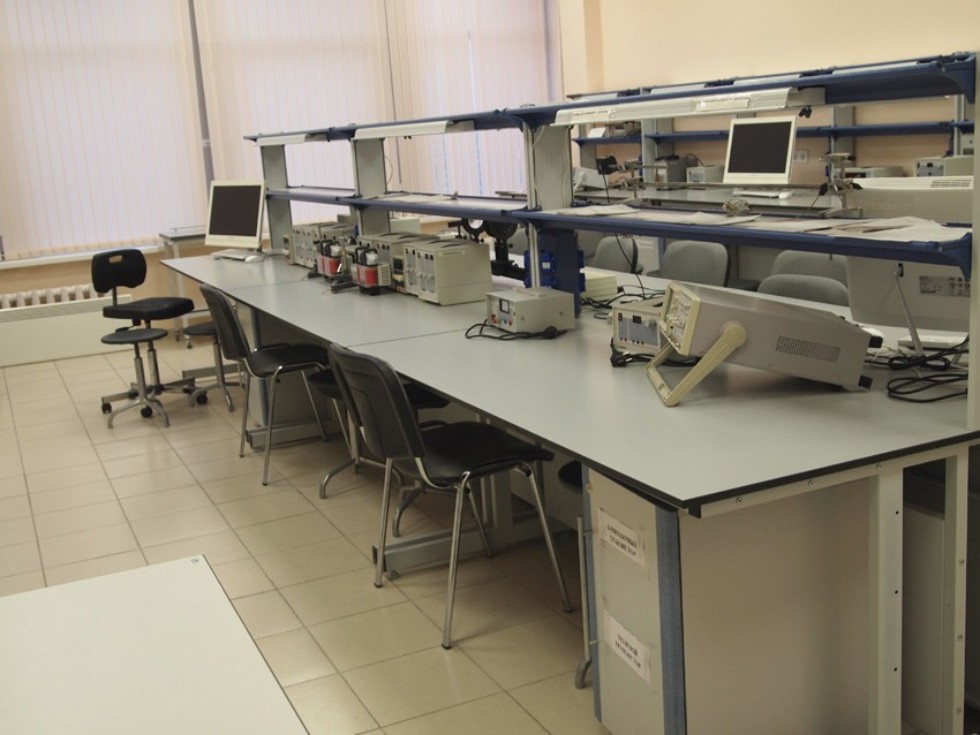 УЛ 'Общий физический практикум по физике конденсированных сред' УЛ 'Общий физический практикум по физике конденсированных сред'