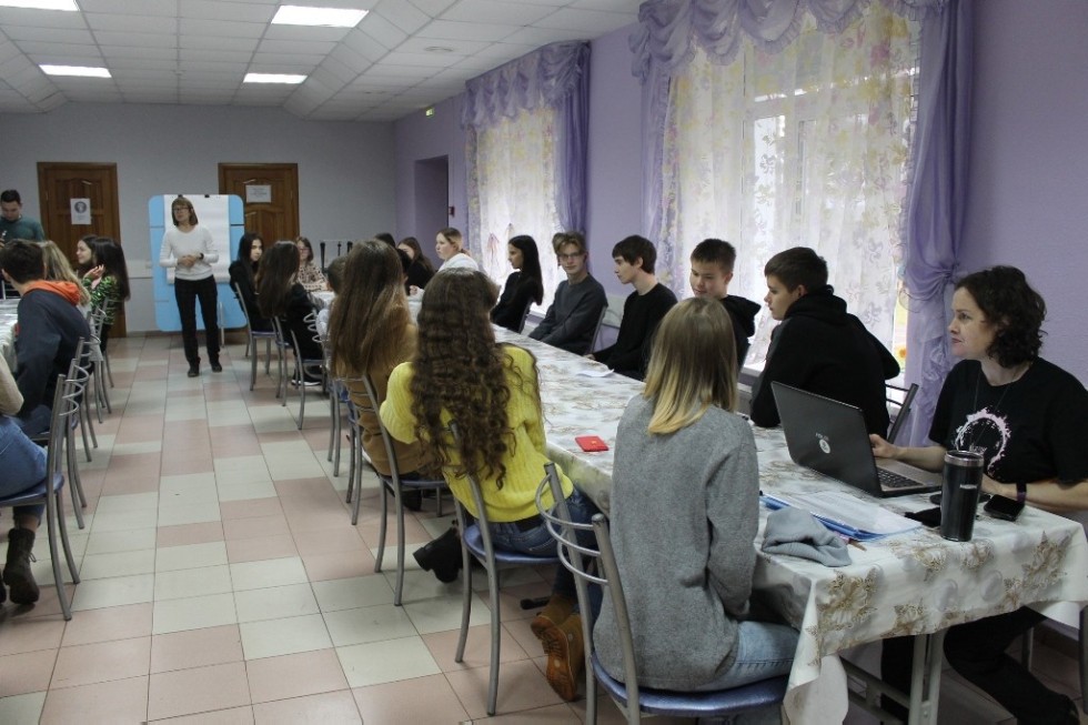 ������������� ����� '���������' ���� � '������������'