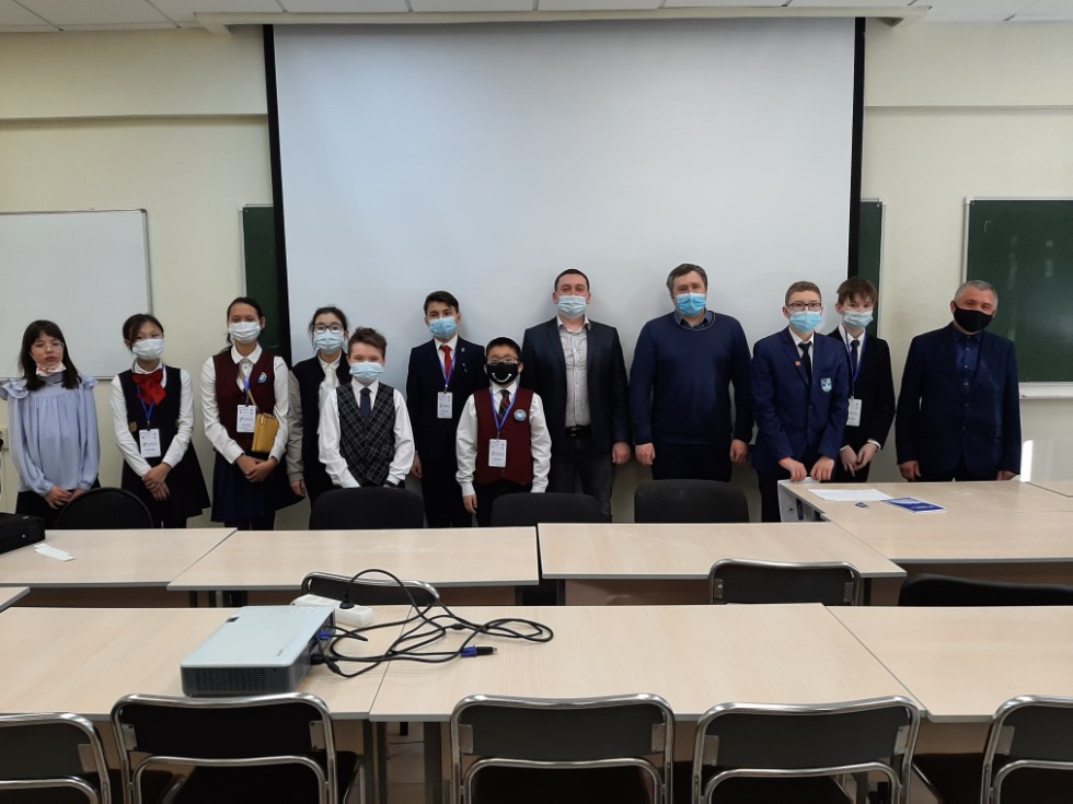 VI Всероссийская (с международным участием) конференция учащихся им. Н.И. Лобачевского VI Всероссийская (с международным участием) конференция учащихся им. Н.И. Лобачевского